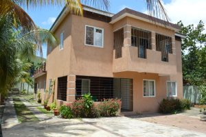 Read more about the article Why U.S. Citizens with Foreign Property Should Consider Creating a Trust
