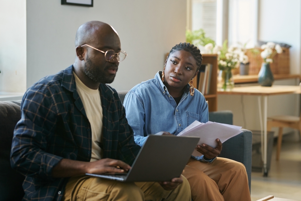 You are currently viewing The Silent Partners: Navigating Family Indifference and Entitlement in Business Ownership