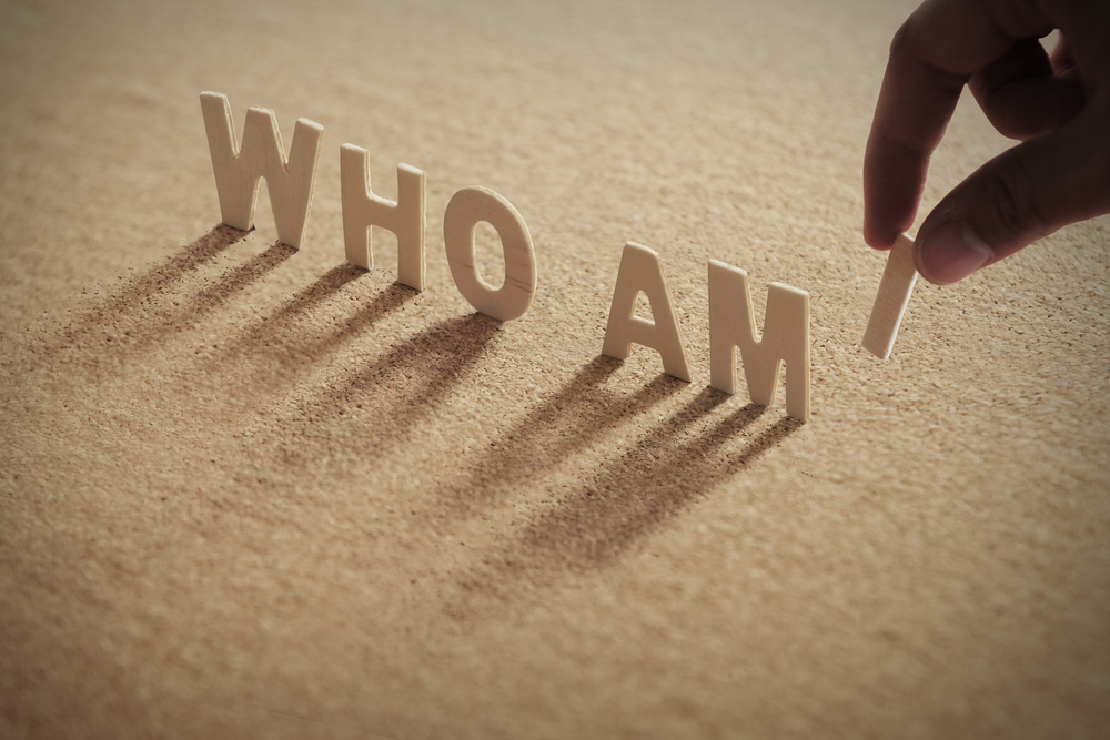 You are currently viewing Human Characteristics: Who Am I? Nature, Nurture, and the Illusion of Choice